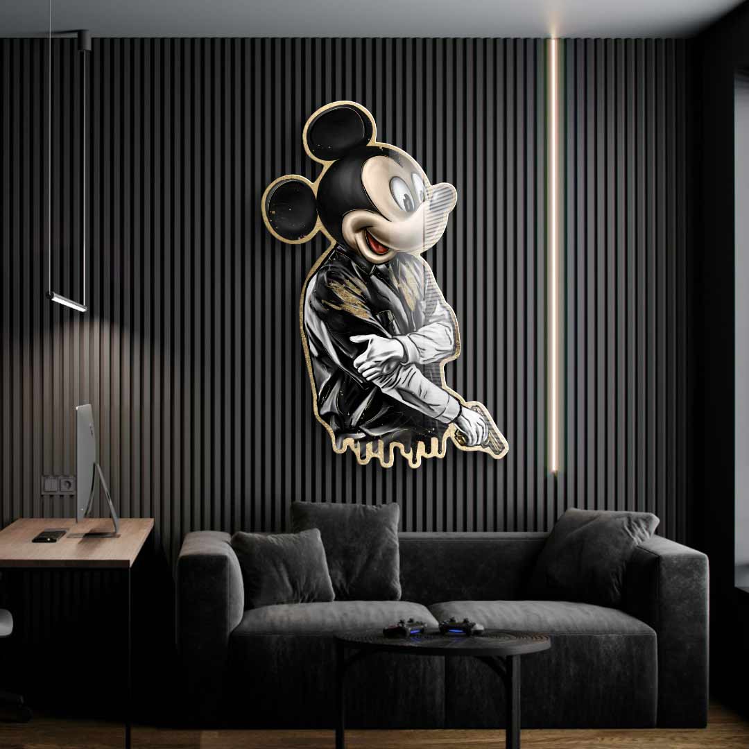 Wall sculpture Gangster King - gold leaf